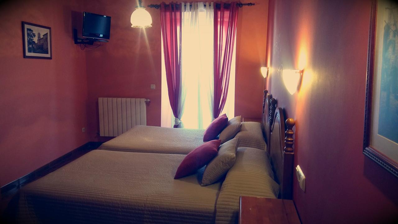 Hostal Ekaitza Hotel Lesaka Luaran gambar