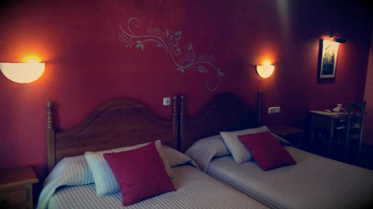 Hostal Ekaitza Hotel Lesaka Luaran gambar
