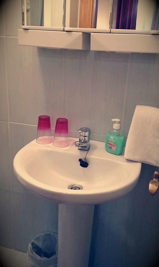 Hostal Ekaitza Hotel Lesaka Bilik gambar