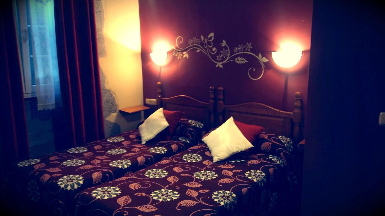 Hostal Ekaitza Hotel Lesaka Bilik gambar