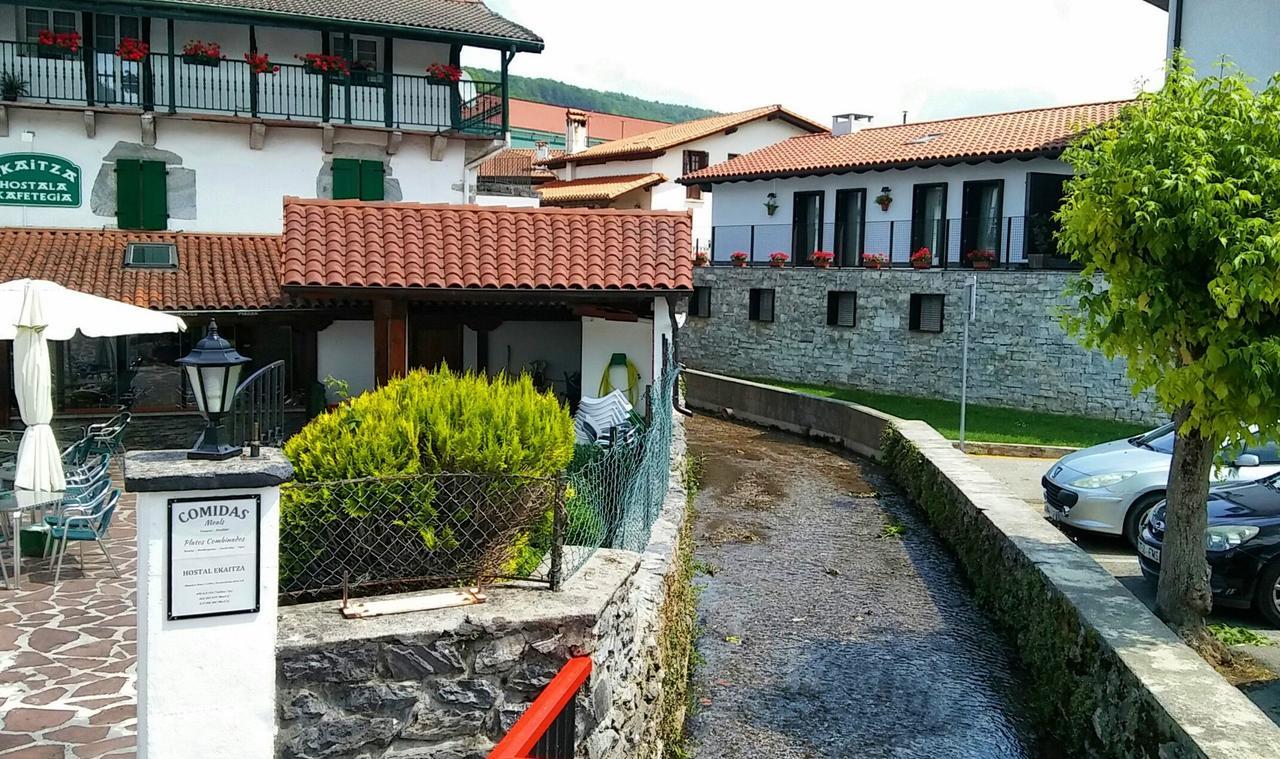 Hostal Ekaitza Hotel Lesaka Luaran gambar
